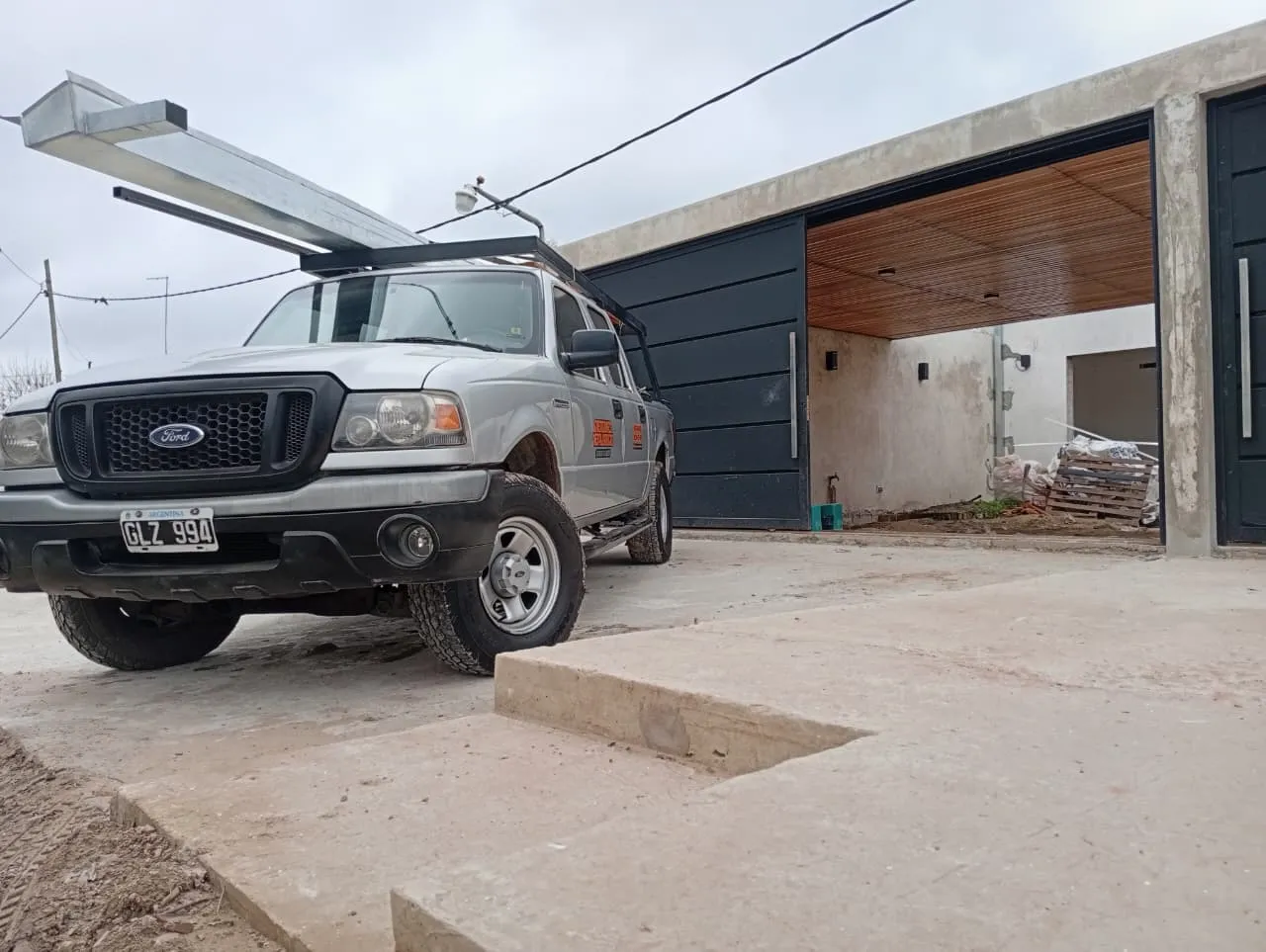 Pérgola estructural hierro – Taller propio La Plata
