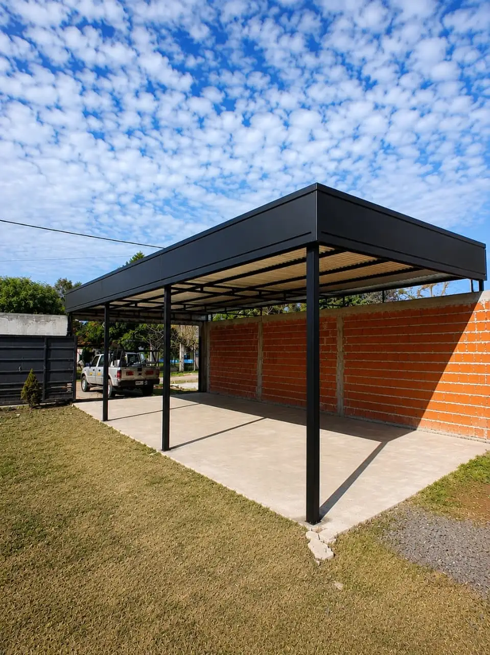 Pérgola estructural hierro – Taller propio La Plata